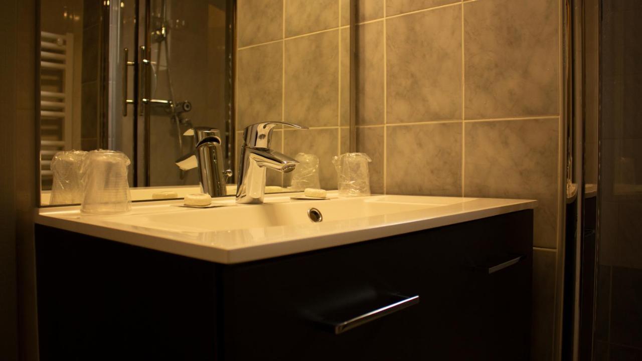 Hotel Marinet Chatillon-en-Michaille Экстерьер фото